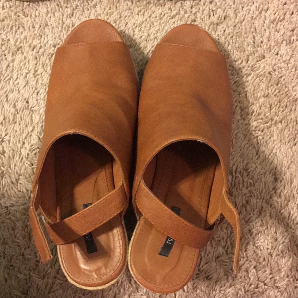 Great Forever 21 heels! Good condition